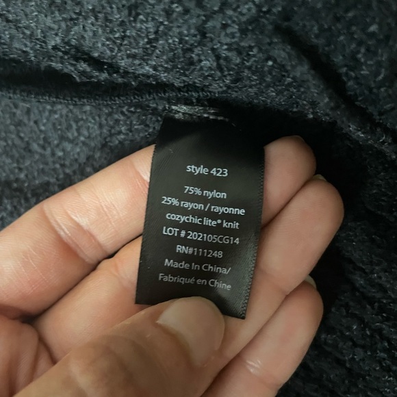 Barefoot Dreams Cozychic Lite Circle Cardigan Black NWT Size Small - Picture 2 of 8